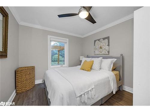 60 Ontario Street, Halton Hills, ON - Indoor Photo Showing Bedroom