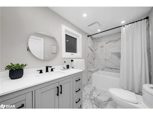 60 Ontario Street, Halton Hills, ON - Indoor Photo Showing Bathroom