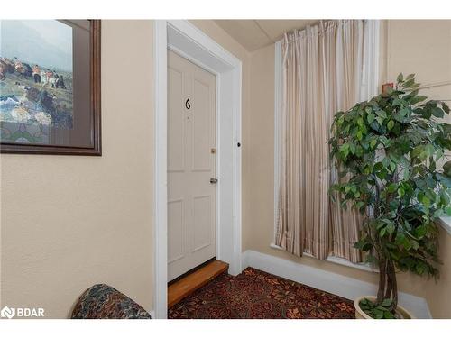 6-101 Clapperton Street, Barrie, ON - Indoor Photo Showing Other Room