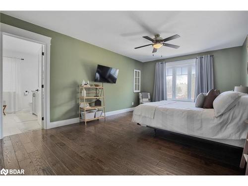 202 Clarence Street, Stayner, ON - Indoor Photo Showing Bedroom