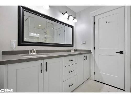 202 Clarence Street, Stayner, ON - Indoor Photo Showing Bathroom