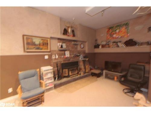 17 Mcconkey Place, Barrie, ON - Indoor With Fireplace