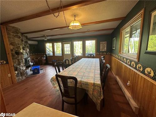 21 Coppercliff Crescent, Tiny, ON - Indoor Photo Showing Dining Room