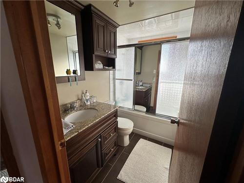 21 Coppercliff Crescent, Tiny, ON - Indoor Photo Showing Bathroom