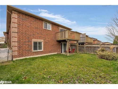 Lower-194 Country Lane, Barrie, ON - Outdoor