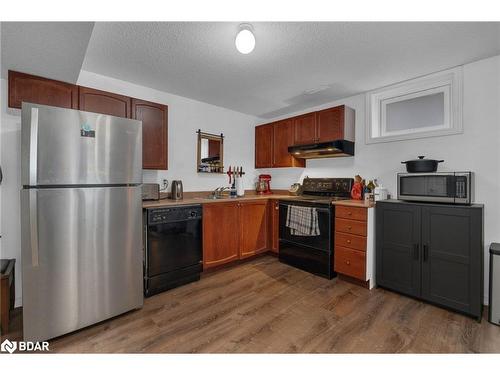 Lower-194 Country Lane, Barrie, ON - Indoor Photo Showing Kitchen With Double Sink