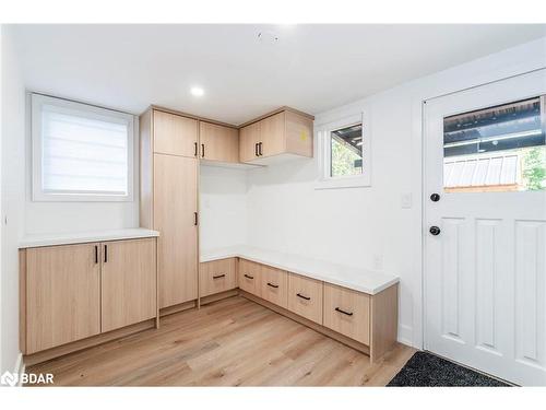 205 Hoyt Avenue, Tay, ON - Indoor Photo Showing Bedroom