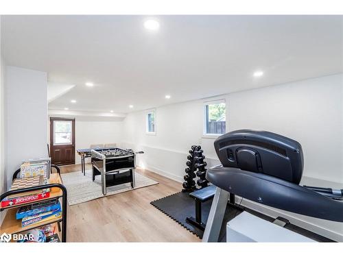 205 Hoyt Avenue, Tay, ON - Indoor Photo Showing Living Room