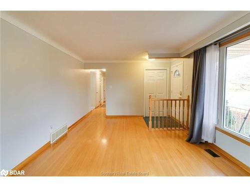 1399 Woodbine Avenue, Sudbury, ON - Indoor Photo Showing Other Room