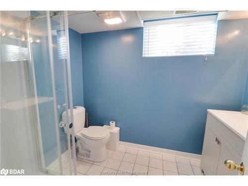 1399 Woodbine Avenue, Sudbury, ON - Indoor Photo Showing Bathroom