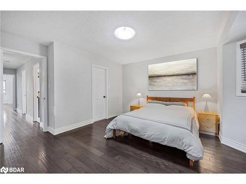 573 Skinner Avenue, Newmarket, ON - Indoor Photo Showing Bedroom