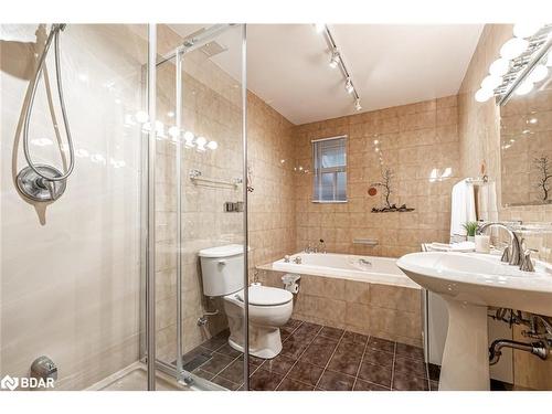 29 Checkendon Drive, Etobicoke, ON - Indoor Photo Showing Bathroom