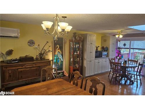 110 Shakespeare Crescent, Barrie, ON - Indoor Photo Showing Dining Room