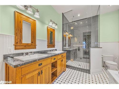 3967 Guest Road, Innisfil, ON - Indoor Photo Showing Bathroom