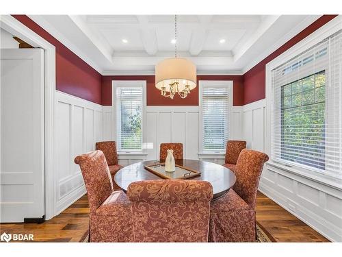 3967 Guest Road, Innisfil, ON - Indoor Photo Showing Dining Room