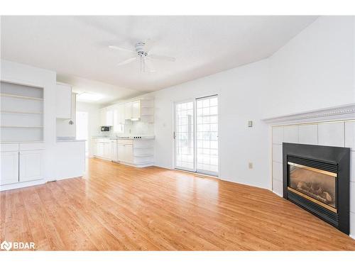 5 Valentini Avenue, Holland Landing, ON - Indoor Photo Showing Living Room With Fireplace