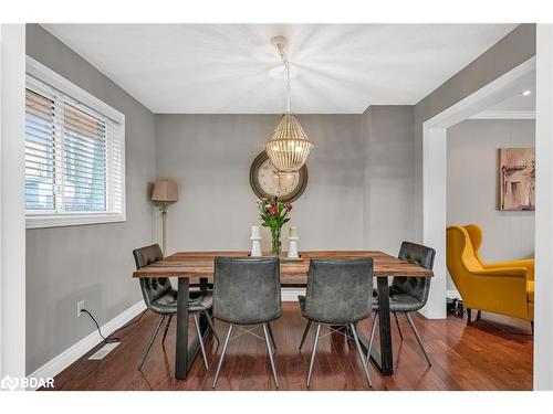 10 Birchwood Drive, Barrie, ON - Indoor Photo Showing Dining Room