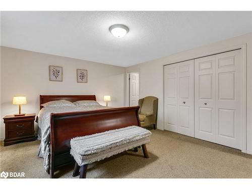 209 Deerpath Drive, Guelph, ON - Indoor Photo Showing Bedroom