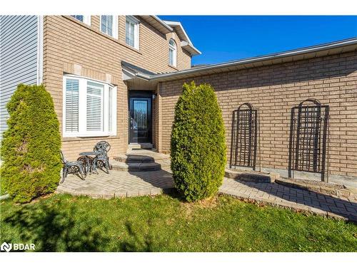 214 Sutherland Crescent, Cobourg, ON - Outdoor