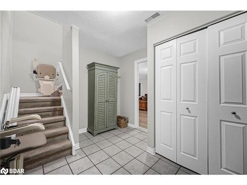 12 Riverdale Drive, Wasaga Beach, ON - Indoor Photo Showing Other Room