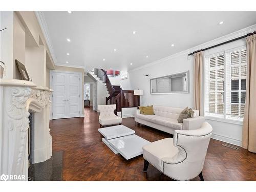 149 Glen Park Avenue, Toronto, ON - Indoor Photo Showing Living Room