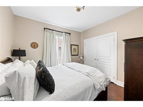 149 Glen Park Avenue, Toronto, ON - Indoor Photo Showing Bedroom