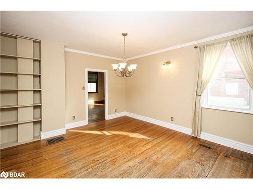 77 Dublin Street S, Guelph, ON - Indoor Photo Showing Other Room