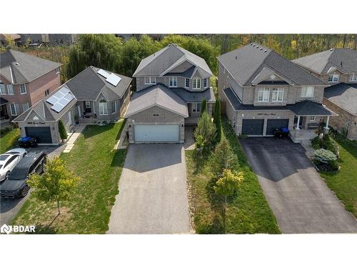 1951 Swan Street, Innisfil, ON - Outdoor With Facade