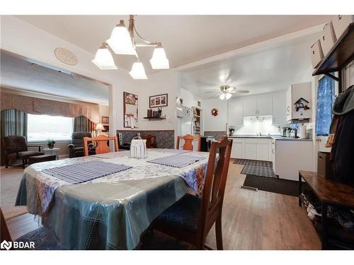 7 Seaforth Street, Barrie, ON - Indoor Photo Showing Dining Room