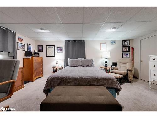 7 Seaforth Street, Barrie, ON - Indoor Photo Showing Bedroom