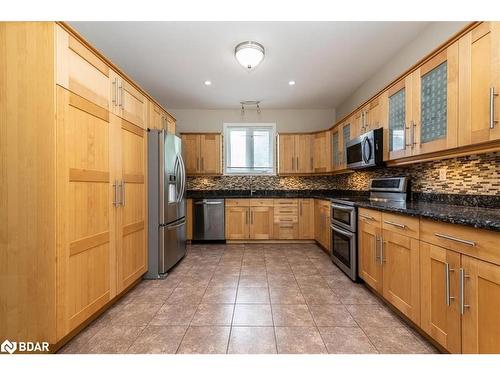 78 Fairway Crescent, Wasaga Beach, ON - Indoor Photo Showing Kitchen