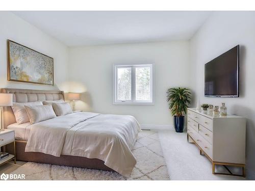 24 Cottonwood Street, Anten Mills, ON - Indoor Photo Showing Bedroom