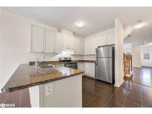 13 Appalachian Trail, Wasaga Beach, ON - Indoor Photo Showing Kitchen With Double Sink