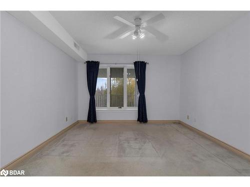 5-30 Mulligan Lane, Wasaga Beach, ON - Indoor Photo Showing Other Room