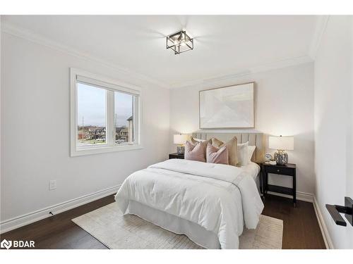 1 Alan Williams Trail, Uxbridge, ON - Indoor Photo Showing Bedroom