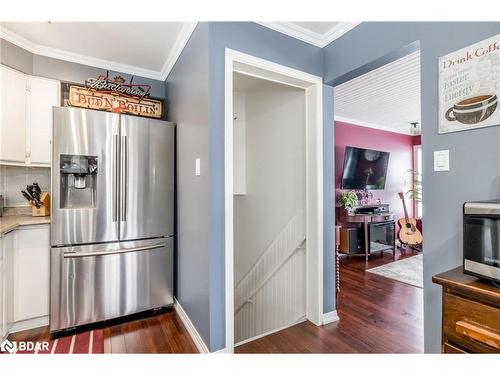 3194 Shoreview Drive, Washago, ON - Indoor Photo Showing Kitchen