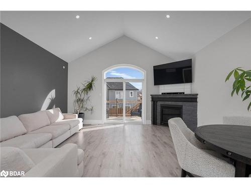 471 Mosley Street, Wasaga Beach, ON - Indoor Photo Showing Living Room With Fireplace