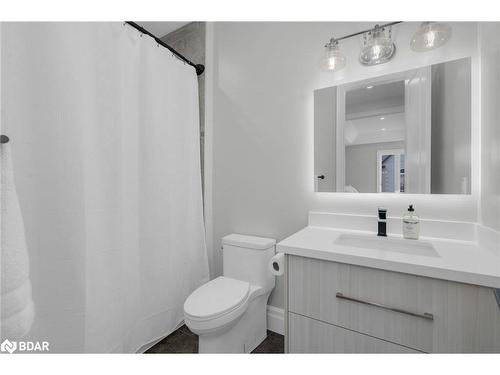 471 Mosley Street, Wasaga Beach, ON - Indoor Photo Showing Bathroom