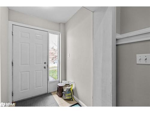 101 Livingstone Street W, Barrie, ON - Indoor Photo Showing Other Room