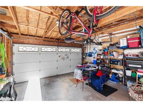 101 Livingstone Street W, Barrie, ON - Indoor Photo Showing Garage