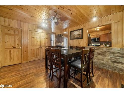 1601 Penetanguishene Road, Barrie, ON - Indoor Photo Showing Dining Room