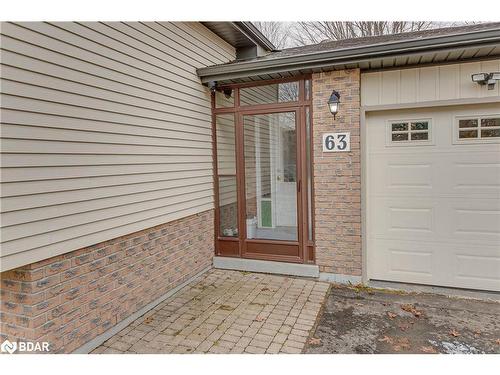 63 Bronte Crescent, Barrie, ON - Outdoor With Exterior