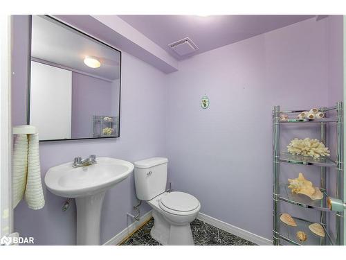 63 Bronte Crescent, Barrie, ON - Indoor Photo Showing Bathroom