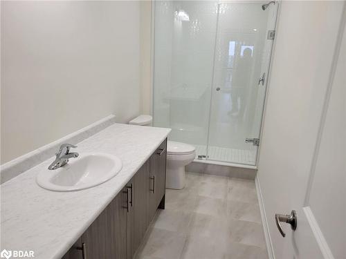 142 Turnberry Lane, Barrie, ON - Indoor Photo Showing Bathroom