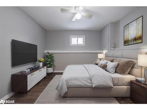 218 Hilda Street, Orillia, ON - Indoor Photo Showing Bedroom