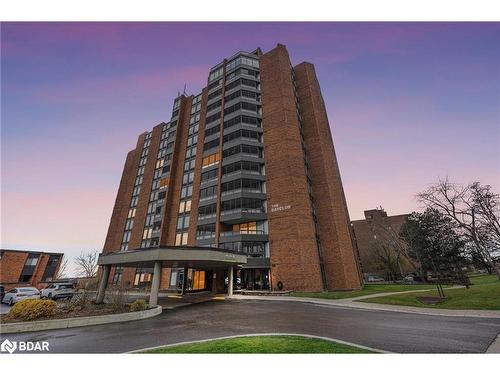 104-181 Collier Street, Barrie, ON - Outdoor With Balcony With Facade