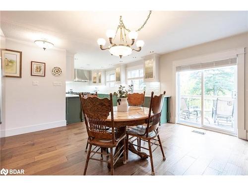 47 Woodland Drive, Wasaga Beach, ON - Indoor Photo Showing Dining Room