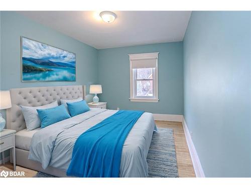 145 Coldwater Road, Orillia, ON - Indoor Photo Showing Bedroom