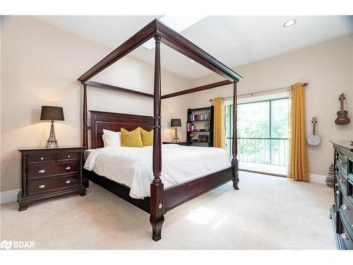 1826 Quantz Crescent, Innisfil, ON - Indoor Photo Showing Bedroom