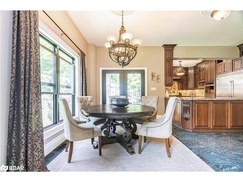 1826 Quantz Crescent, Innisfil, ON - Indoor Photo Showing Dining Room